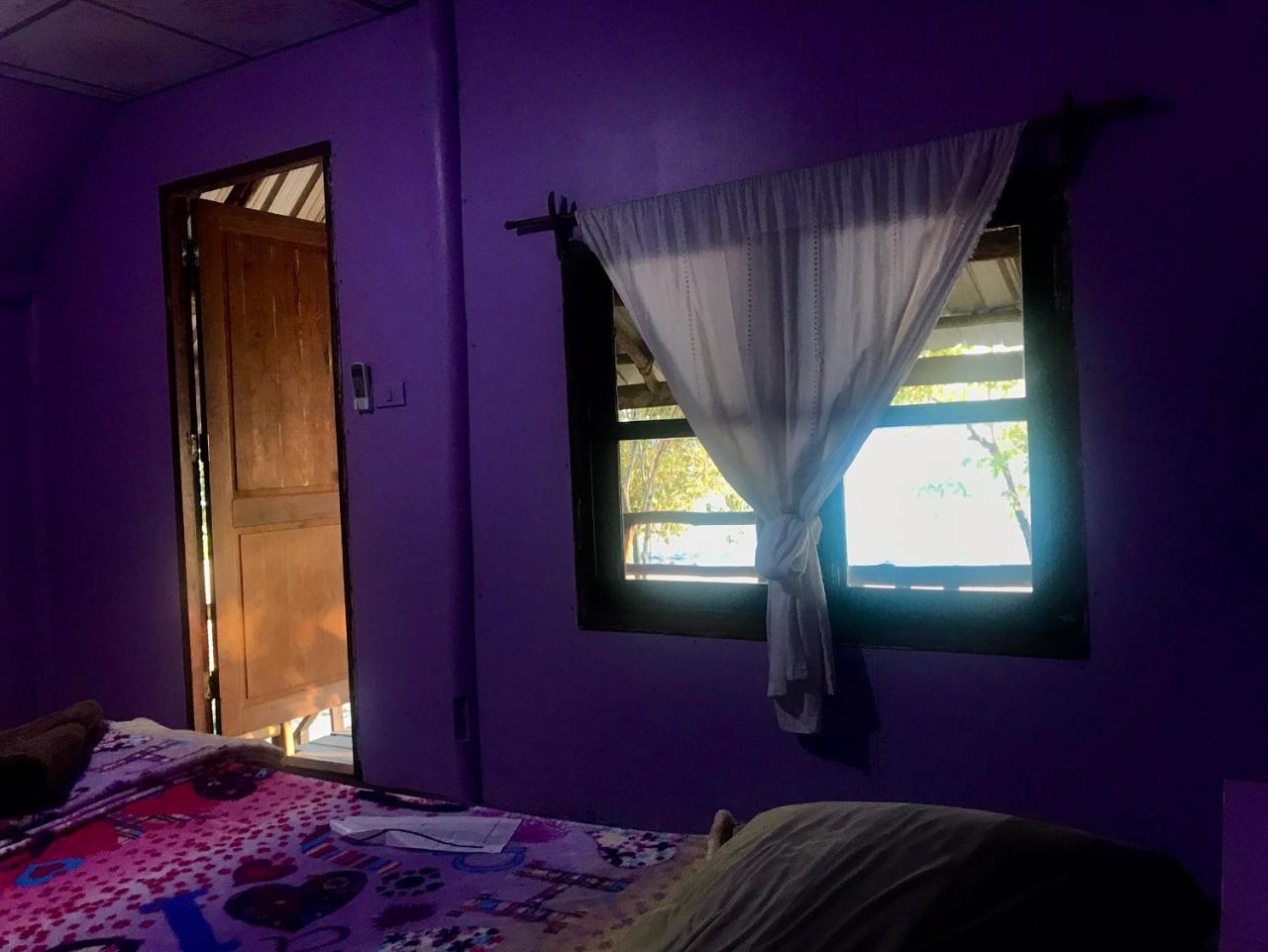 Hotel Pa Hin Sai à Ko Kut Extérieur photo